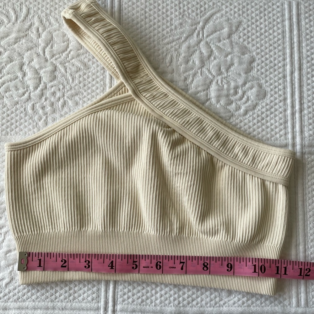 💙OQQ Sports Bra Top Bundle Cobalt Blue Padded Cream One Shoulder Ribbed Small - Picture 5 of 12